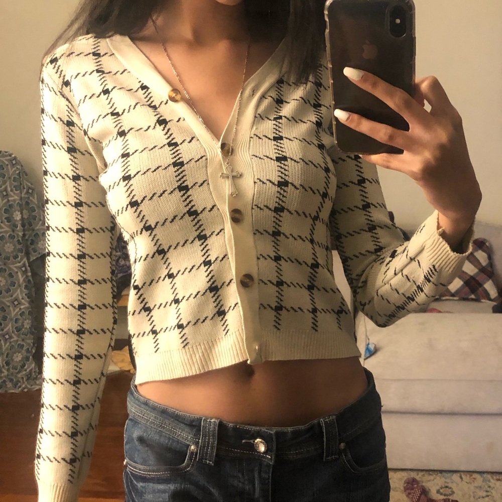 Plaid cream colored cropped cardigan